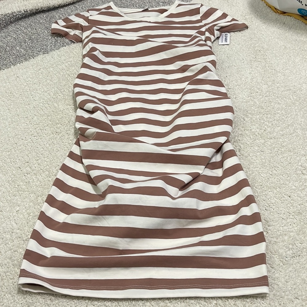 NWT- Old Navy Maternity- XS - Picture 3 of 7